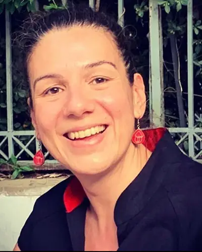 Athina Karatzogianni